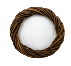 Věnec proutí 15cm